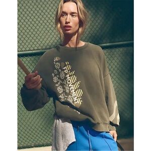 FREE PEOPLE FP MOVEMENT
ASH ALL STAR BUTI LOGO
CREWNECK PULLOVER
SWEATSHIRT XL